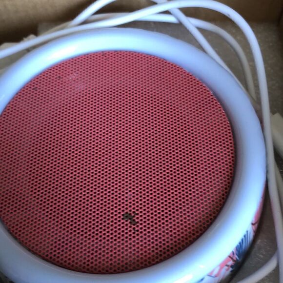 COPY Pop Sonic White Noise Sound Machine w/30+Sounds & Night Light chipped paint - Picture 10 of 10